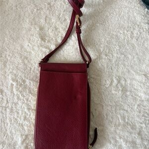 Elegant Red Leather Crossbody Bag